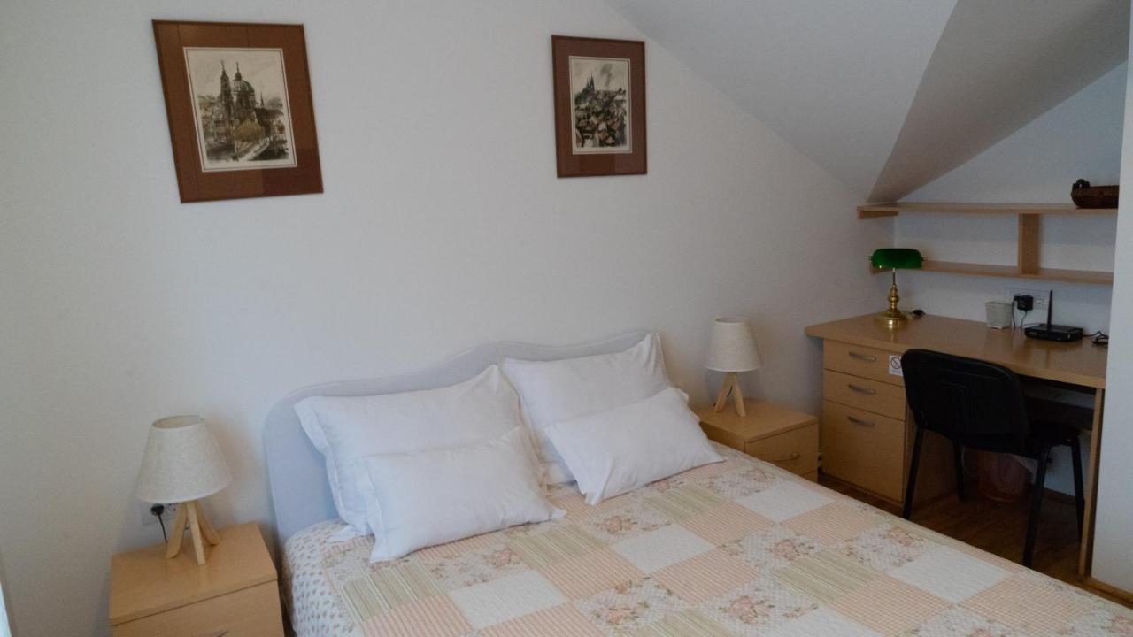 Apartment Akacija Gardens Βελιγράδι Εξωτερικό φωτογραφία