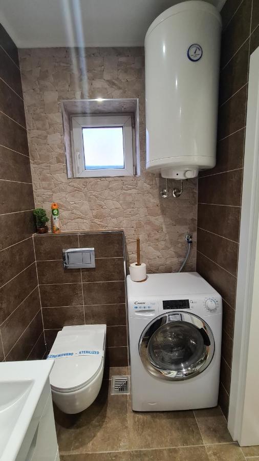 Apartment Akacija Gardens Βελιγράδι Εξωτερικό φωτογραφία