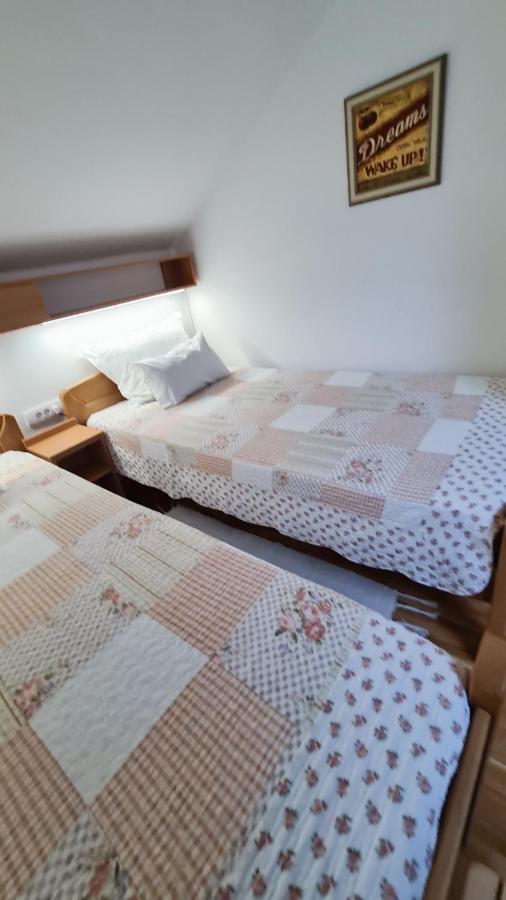 Apartment Akacija Gardens Βελιγράδι Εξωτερικό φωτογραφία