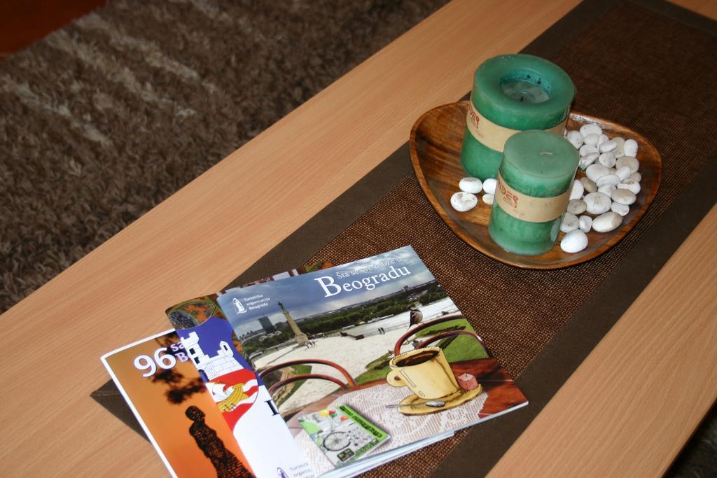 Apartment Akacija Gardens Βελιγράδι Εξωτερικό φωτογραφία