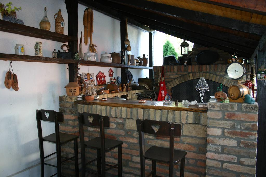 Apartment Akacija Gardens Βελιγράδι Εξωτερικό φωτογραφία